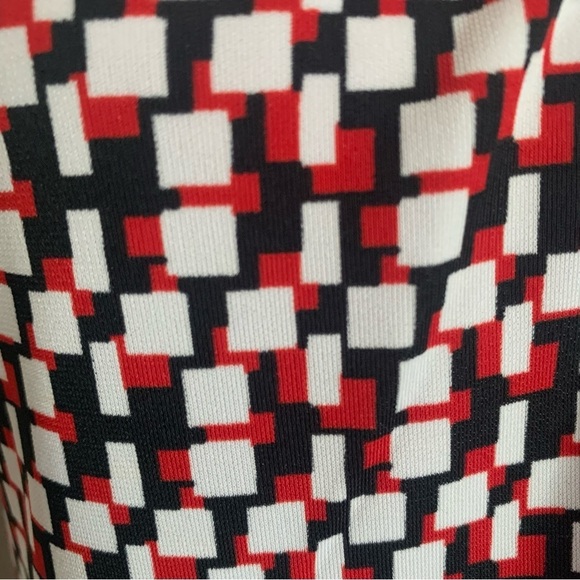 Red/Black/White Checked Knee Length DKNY Shift Dress, size S - Picture 4 of 8
